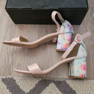 Chinese Laundry Sandals